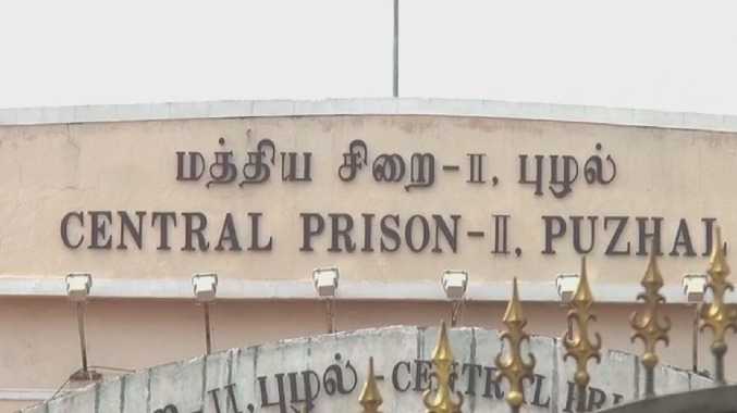 ரவுடி கருக்கா வினோத் ரகளை