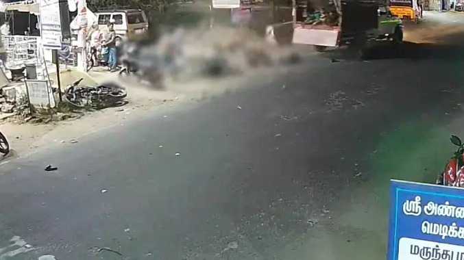 காயமடைந்த ஒருவருக்கு  மருத்துவமனையில் தீவிர சிகிச்சை