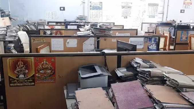 9 அம்ச கோரிக்கைகளை வலியுறுத்தி போராட்டம்