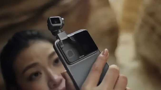 HONOR நிறுவனம் அறிமுகப்படுத்திய “robot phone”