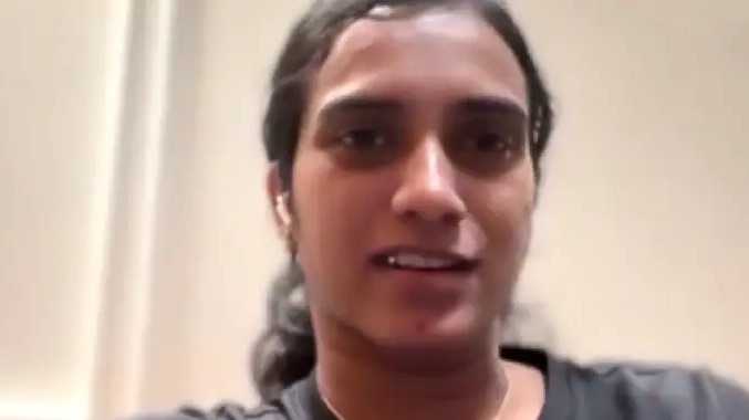 துபாயில் நடந்தது என்ன? வீடியோ வெளியிட்ட பி.வி.சிந்து