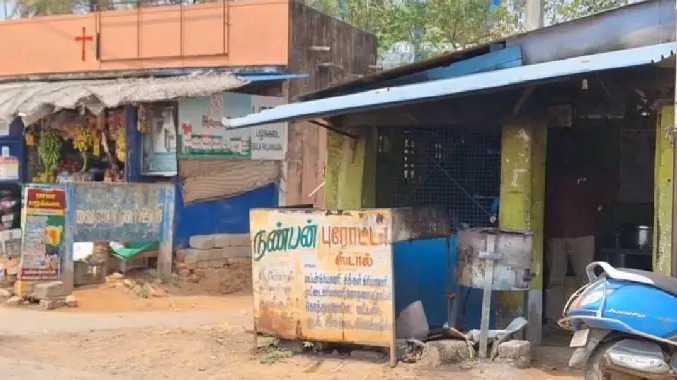 பரோட்டா கடனாக கேட்டு போதை ஆசாமிகள் அட்ராசிட்டி