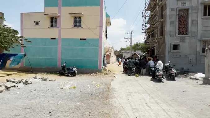 சாதி சான்றிதழ் கொடுக்காமல் அலைக்கழிப்பு எனப்புகார்