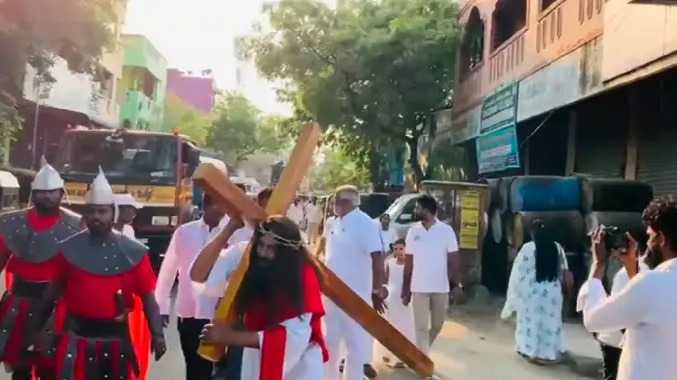 கிறிஸ்தவர்களின் குருத்தோலை பவனி