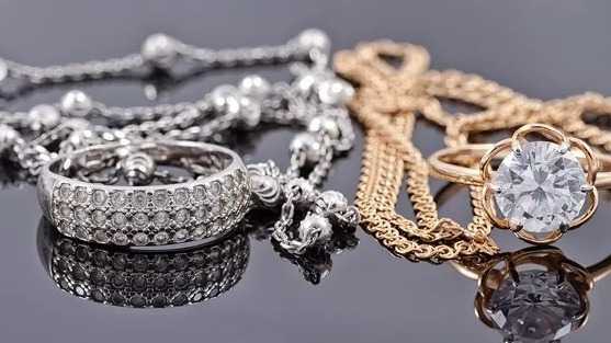 தங்கத்தின் விலையில் இன்று மாற்றம் இல்லை