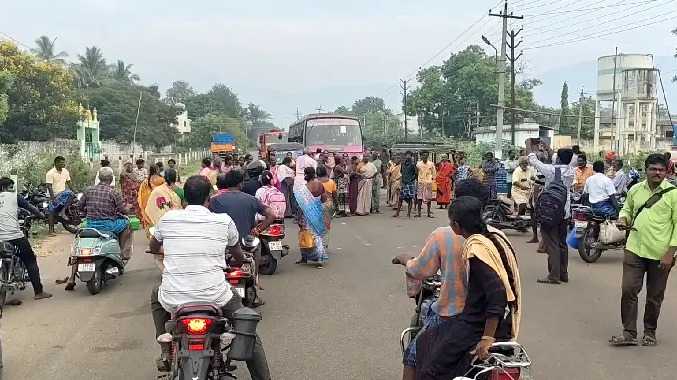 சுமார் 1மணி நேரம் போக்குவரத்து பாதிப்பு