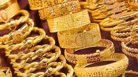 ஆபரணத் தங்கத்தின் விலை சவரனுக்கு ரூ.3,200 குறைவு