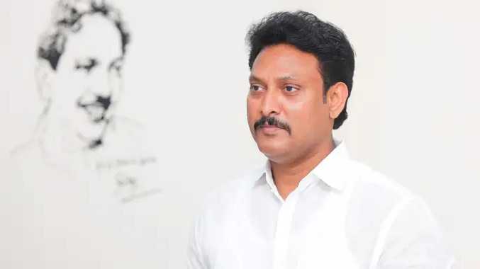 முன்னாள் அமைச்சர் அன்பில் மகேஷ் குற்றச்சாட்டு