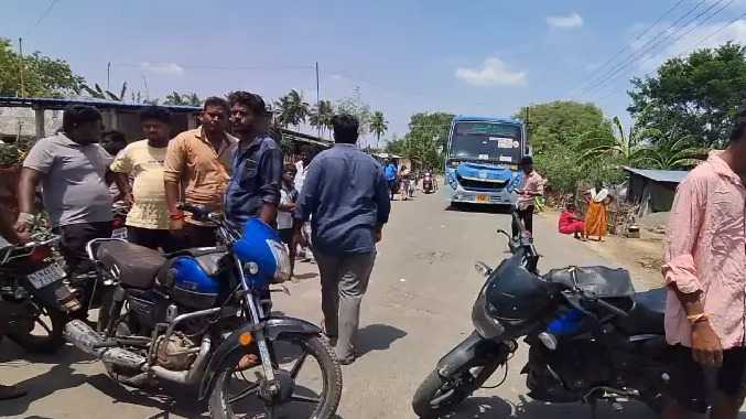 தவணை நிலுவையை கேட்க சென்றபோது தாக்கியதாக தகவல்