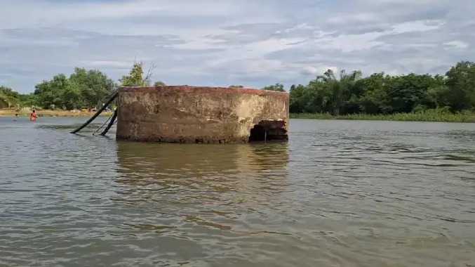 கழிவு கலந்த குடிநீர் பொதுமக்களுக்கு விநியோகம்