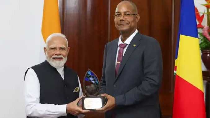 பிரதமர் மோடிக்கு ஷெசெல்ஸ் நாட்டின் மிக உயரிய விருது