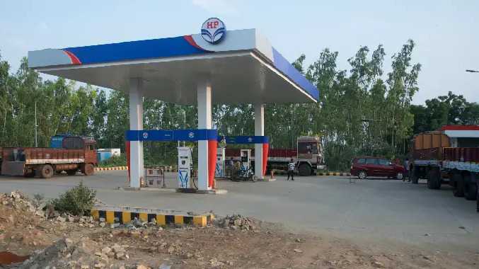 பெட்ரோல்- டீசல் விற்பனை இன்று முதல் வழக்கமான நடைமுறையே