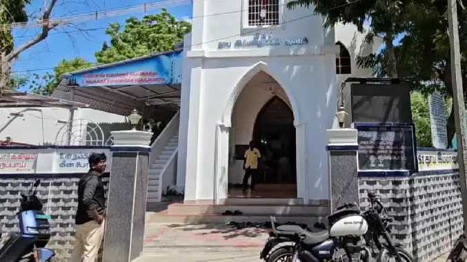 தூய இம்மானுவேல் தேவாலயத்தில் மோசடி