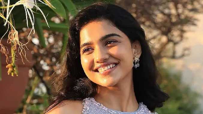 கயாடு லோஹர் போல் மமிதா பைஜூ எடுத்த முடிவு