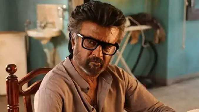 அதே இடம் அதே விழா...விஜய் ரூட்டில் செல்கிறாரா ரஜினி..?