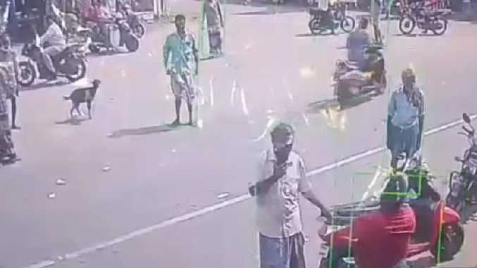 மேலப்பிடாகை கடைத்தெருவில் பட்டப்பகலில் தாக்குதல்