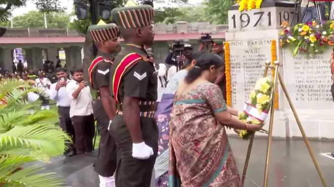 ஜூலை 26 - கார்கில் போர் வெற்றி நாள் கொண்டாட்டம்