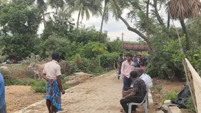 கவனக்குறைவால் மாற்றி ஒப்படைக்கப்பட்ட உடல்கள்