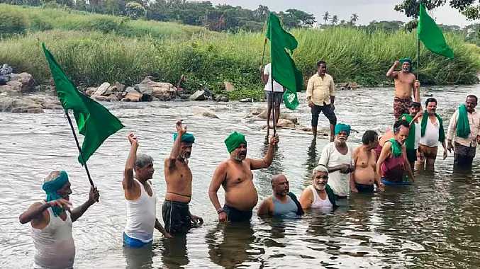 காவிரி விவகாரத்தில் அடுத்தக் கட்ட முடிவு பற்றி ஆலோசனை