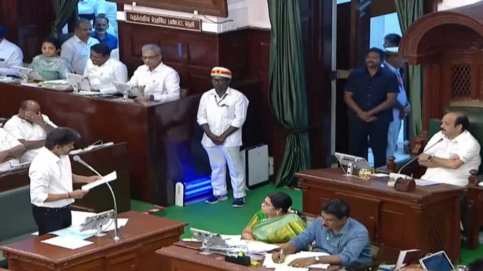 உழவர்கள் மீது போடப்பட்ட வழக்குகள் வாபஸ் என முதல்வர் விஜய் அறிவிப்பு