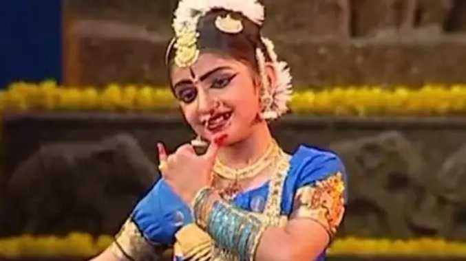 சிறுவயது பரதநாட்டிய நிகழ்ச்சியை பகிர்ந்த நடிகை ஸ்ரீலீலா