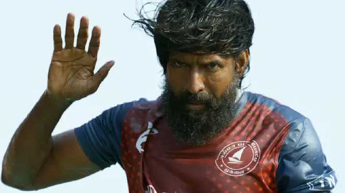 முதல் நாளில் ரூ.8 கோடி வசூலித்த சூரியின் மண்டாடி