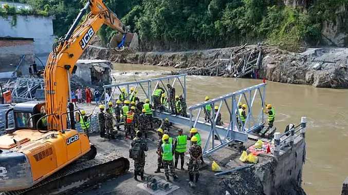 நேபாள பெருவெள்ளம் பலி எண்ணிக்கை 1,450 ஆக உயர்வு