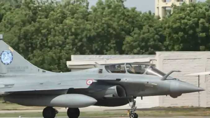 40 நாடுகள் பங்கேற்கும் பன்னாட்டு வான்வழிப் பயிற்சி