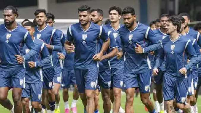 கால்பந்து நட்பு போட்டியில் பிரேசில்- இந்தியா மோதல்