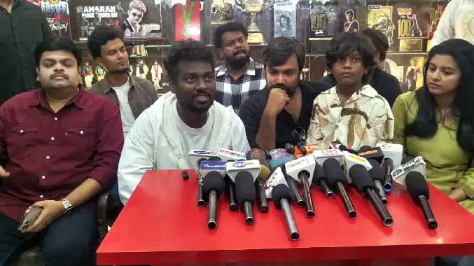 நெல்லையில் இயக்குநர் அட்லி பேட்டி