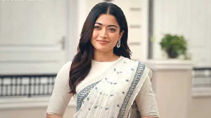 400 ஏழைக் குடும்பங்களைத் தத்தெடுத்த ராஷ்மிகா மந்தனா