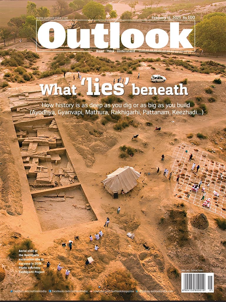 Outlook Magazine Cover