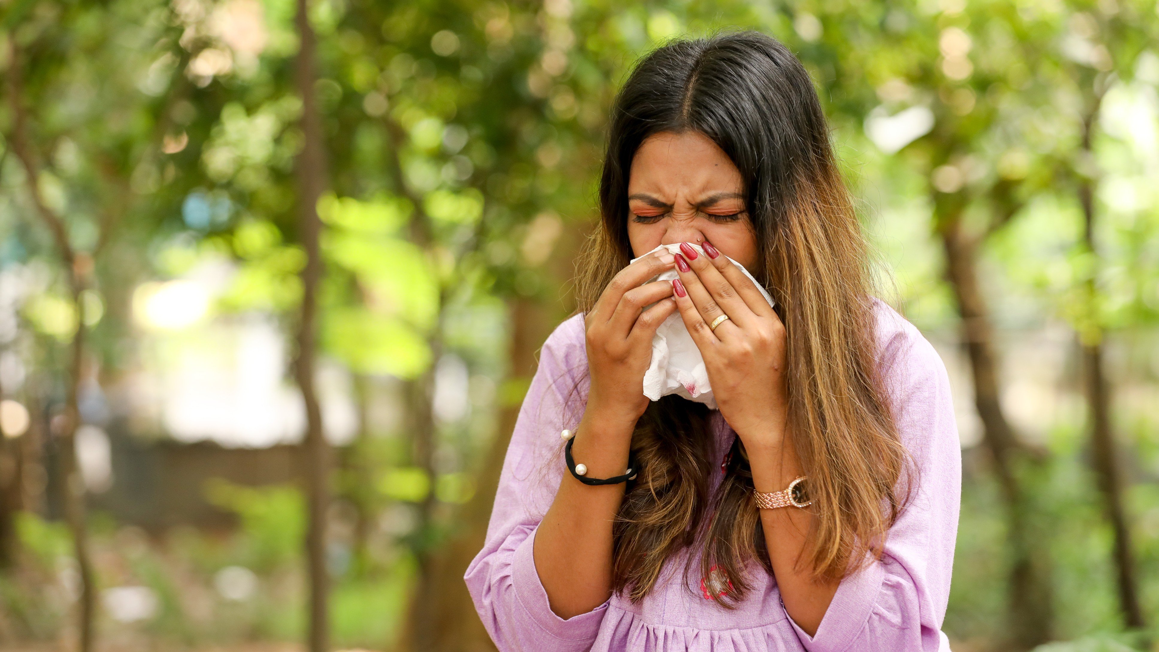 শীতকালে কী ধরনের অ্যালার্জি আমাদের ভোগায়, কীভাবে সচেতন থাকবেন