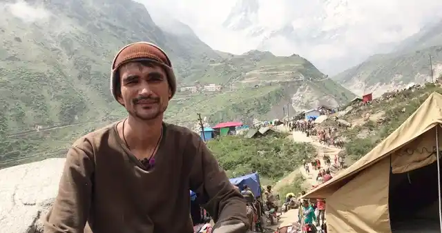 2013 में केदारनाथ आपदा के दौरान दिनेश नेगी रामबाड़ा में थे. ये इलाका बाढ़ से सबसे ज्यादा प्रभावित हुआ था.