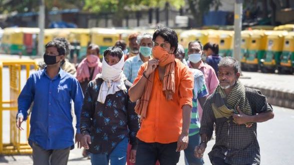 COVID 19 Lockdown 20 migrant laborers died on the road from 27 to ...