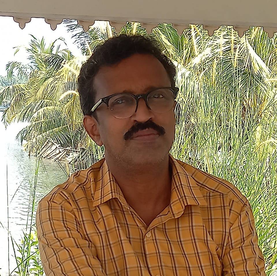 സതീശ് സൂര്യന്
