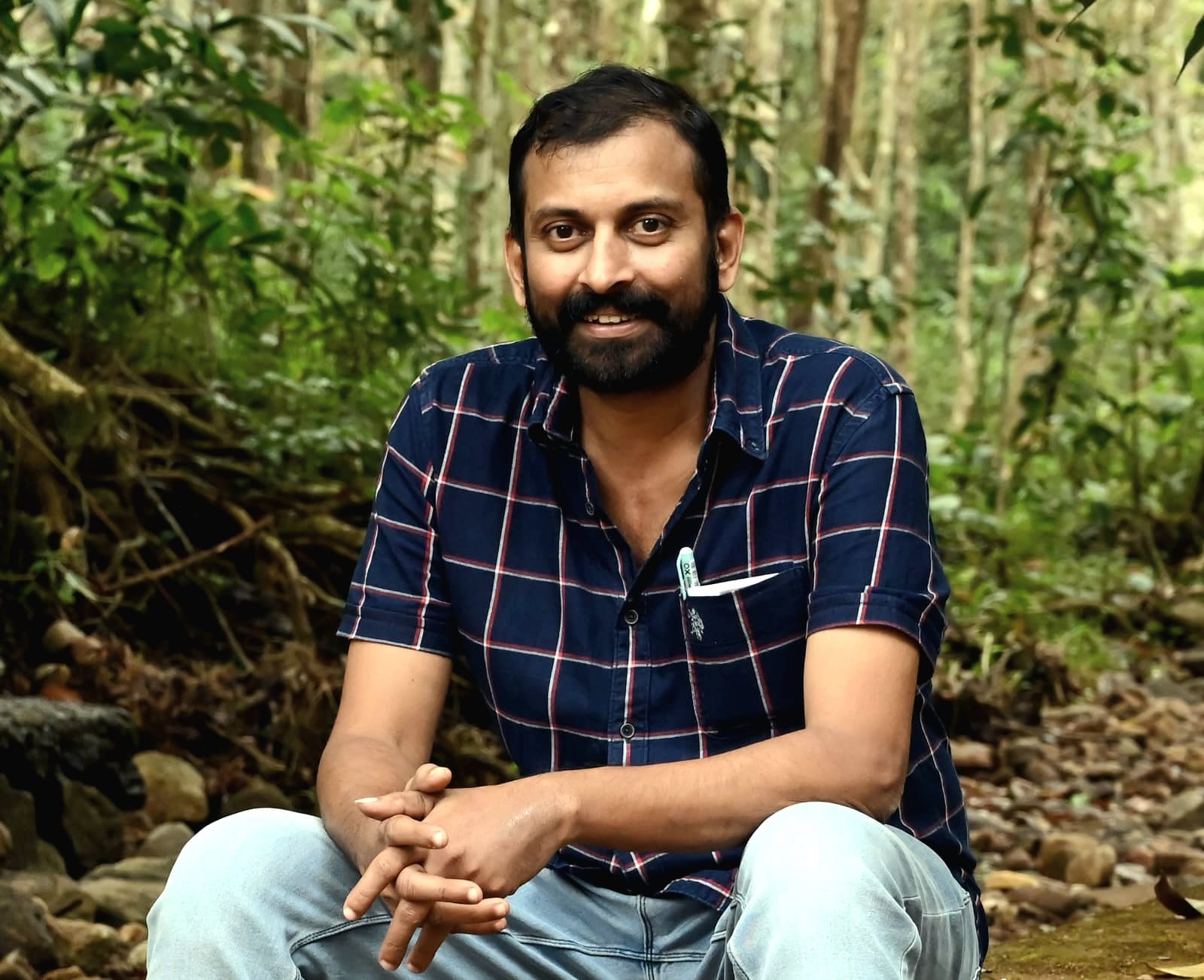 അഭിലാഷ് ചന്ദ്രന്‍