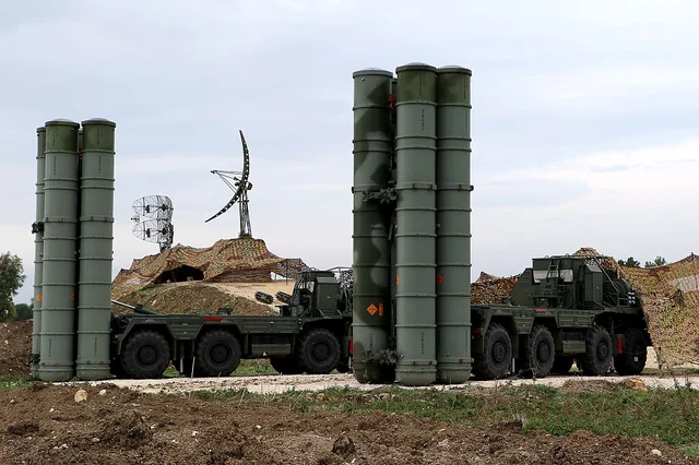 Russian S-400 Triumf missile
system in Latakia. (PAUL GYPTEAU/AFP/Getty Images)
