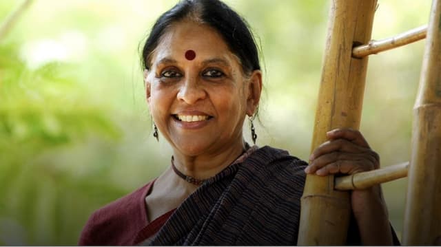 What Makes Jaya Jaitly The Big Bindi Of Change And Tradition