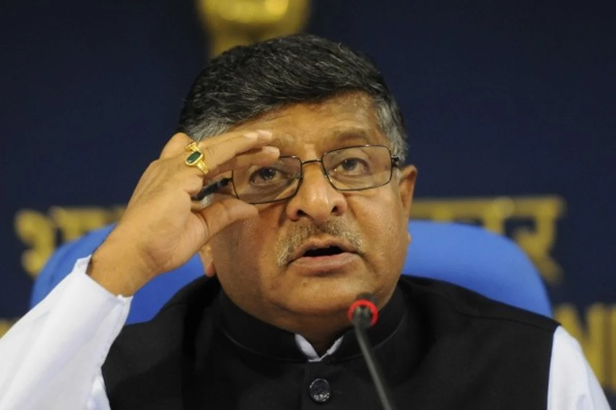 9 of 11 Apple component makers shifted production units from China to India during pandemic: Ravi Shankar Prasad 3 Apple Component Makers Shifted Production Units From China to India
