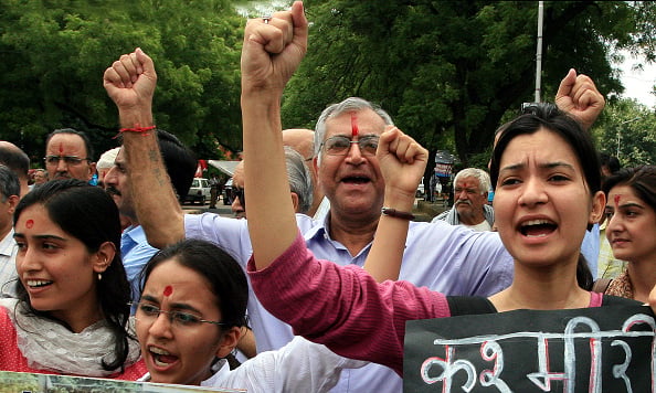Over 30,000 Kashmiri Pandits Apply For 2,000 Govt Jobs Allocated To Them Under PM's Package - Vimarsana News