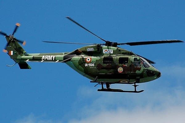 Mod To Revive Hal S Helicopter Maintenance Project In Goa Announced By Manohar Parrikar In 2016 Hal ini menyebabkan suara gemuruh yang keras.