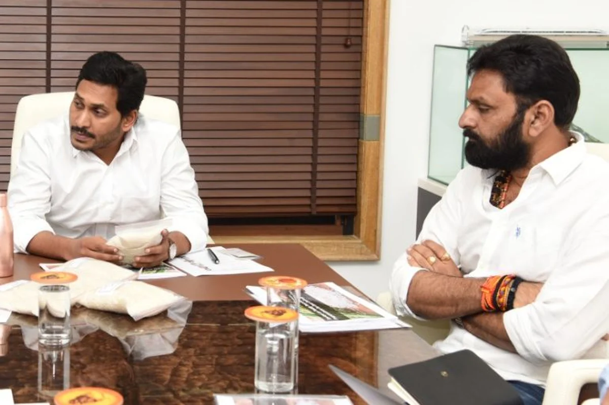 Andhra Minister Kodali Nani Makes Objectionable Remarks, Diverts Attention From Controversies Over Hindu Temples In State 3 swarajya%2F2020 09%2F06746274 eed4 4096 90c9 76e57a2d0729%2FYSR