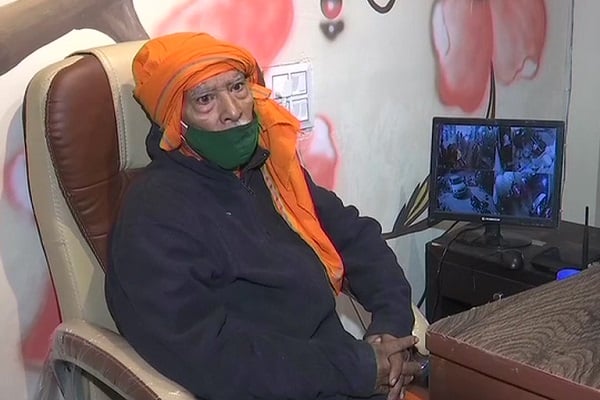 Baba Ka Dhaba Owner Kanti Prasad Starts New Restaurant In Delhi's Malviya Nagar - Vimarsana News