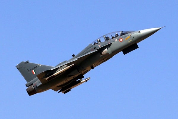 India Offers To Sell LCA Tejas LIFT Variant To The US Navy As It Floats Global RFI To Buy Trainer Jet - Vimarsana News