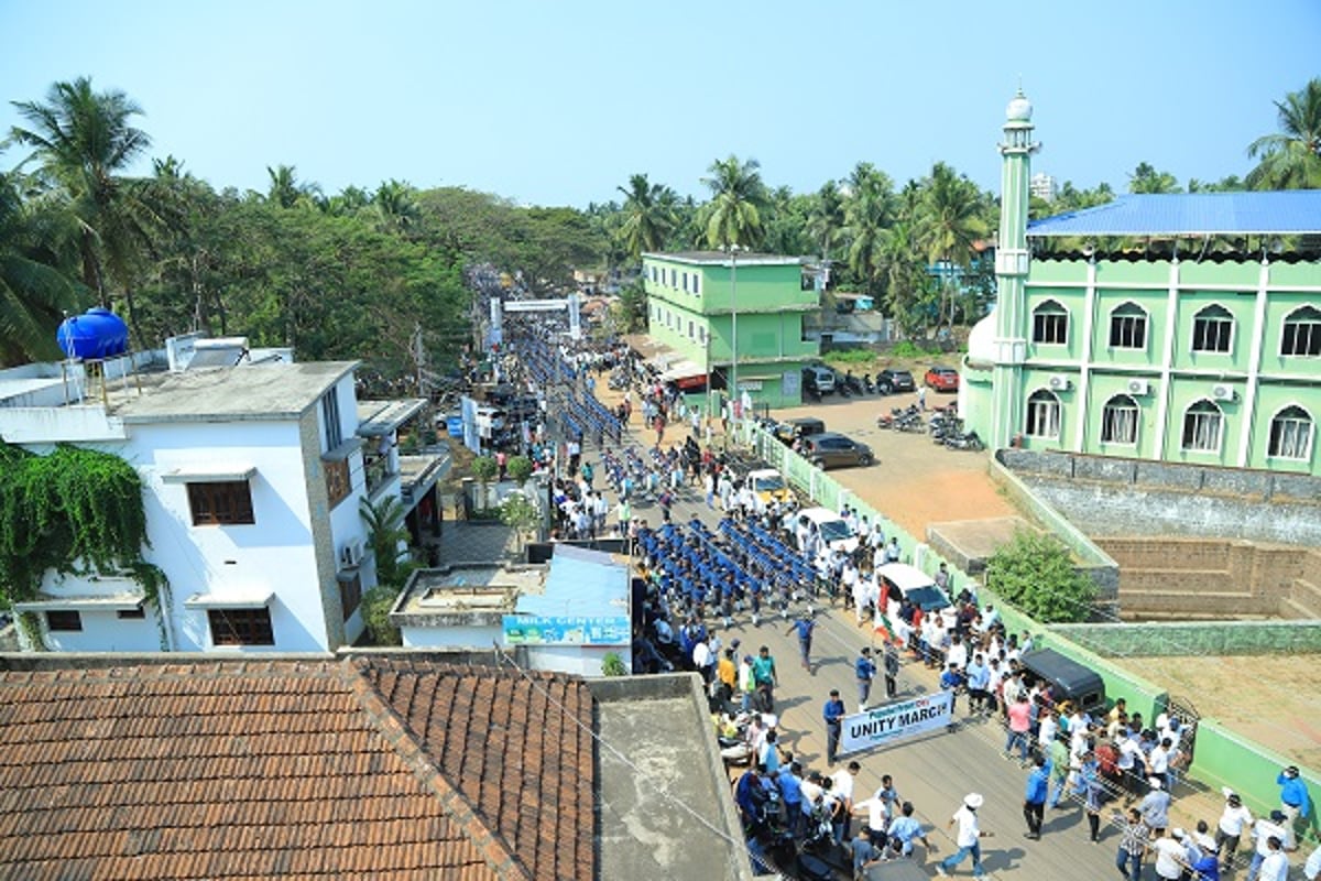 Karnataka: Over 5,000 PFI Activists Took Out Unauthorised March In Ullal, Many Dressed As Militia; Organisers Booked - Vimarsana News