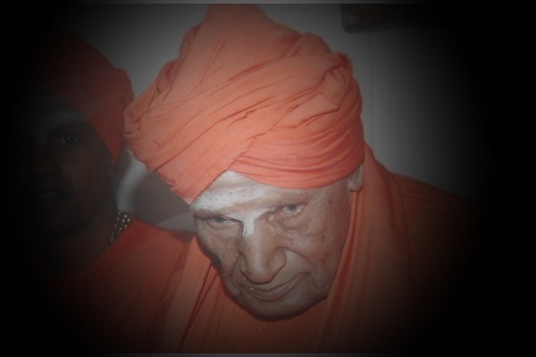 Meeting ‘Nadedaduva Devaru’, The Walking God