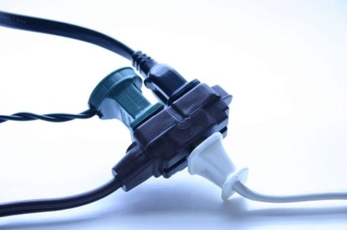 Intel Wants To Cut Wires With WiTricity