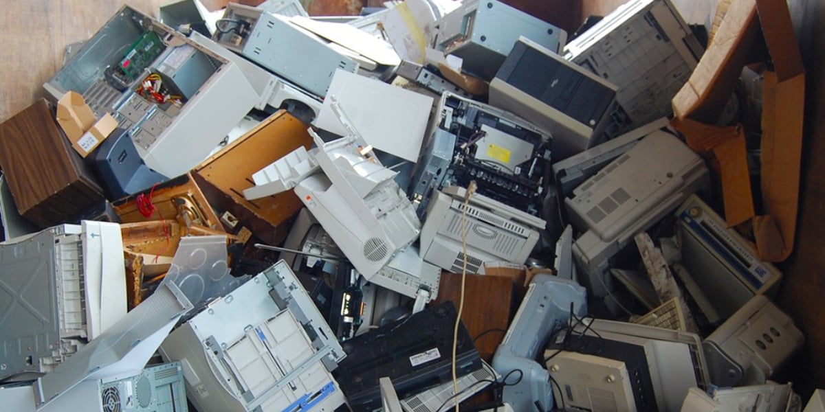 3 Reasons to Consider Recycling Your Old Laptop