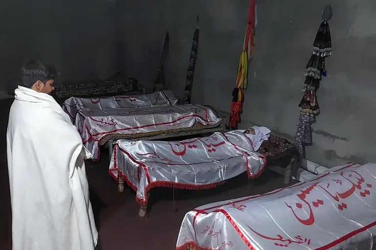 Sectarian Tribe Violence Kills Dozens in Pakistan